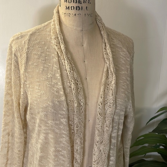 Dress Barn lace long sleeve open front cardigan - Picture 2 of 8